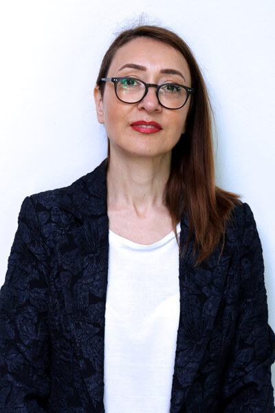 Delia Georgeta Ćupurdija, Lector